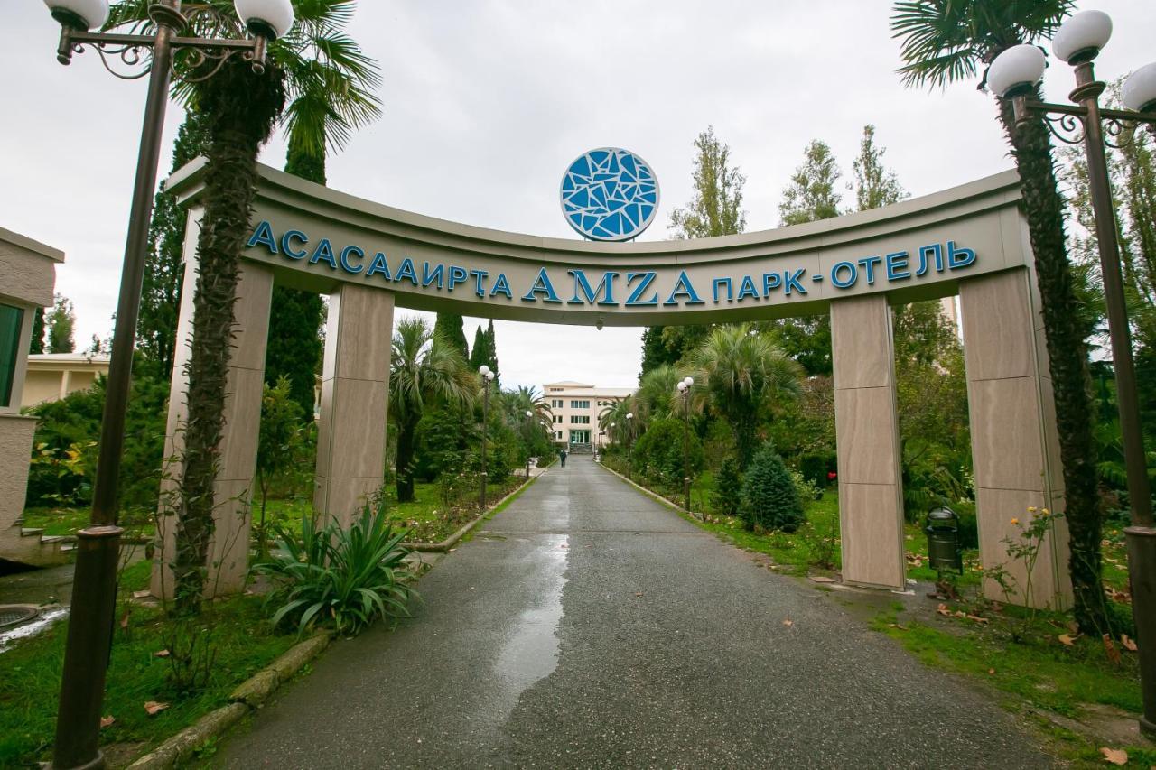 Amza Park Hotel ガグラ エクステリア 写真